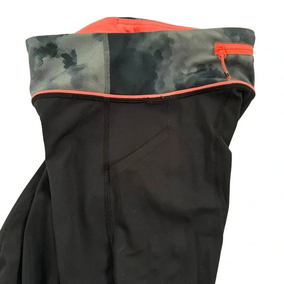 Lululemon Pace Rival Crop 22” Black Blooming Pixie Slate Coral Size 2 - Picture 8 of 10